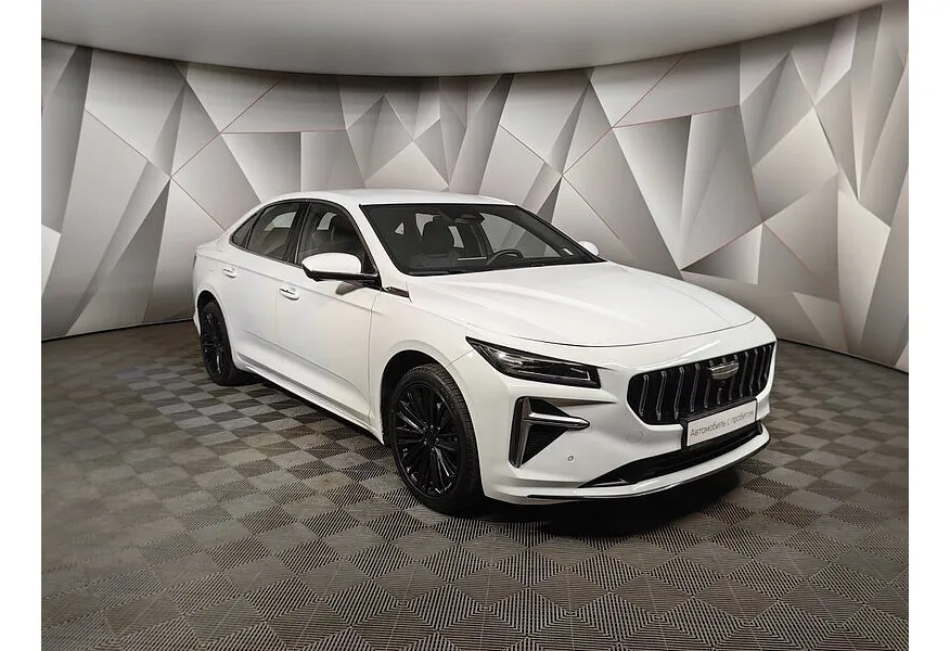 Geely Preface 2.0T 7DCT 2WD (200 л.с.) Flagship Белый в АВИЛОН. Слайд №3