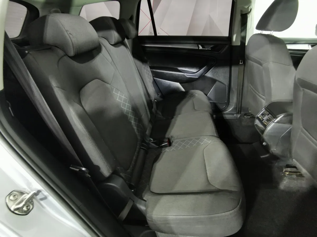 Skoda Kodiaq 1.4 TSI DSG 4X4 (150 л.с.) Серый в АВИЛОН. Слайд №14
