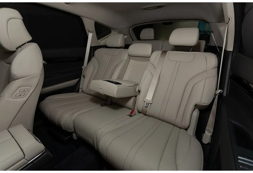 Genesis GV80 2.5 T-GDI 8AT 4WD (249 л.с.) 7 мест Зеленый в АВИЛОН. Слайд №11