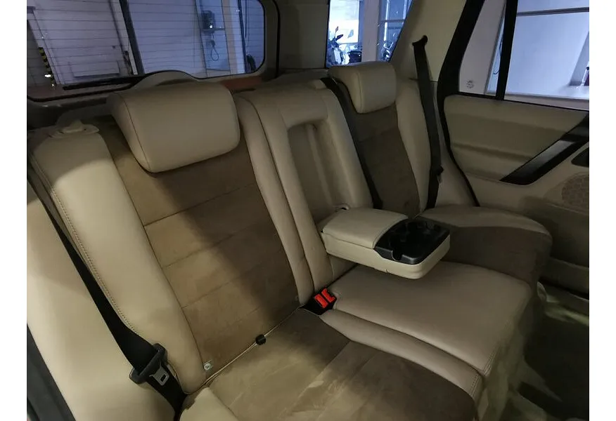 Land Rover Freelander 2.2 TD4 AT (150 л.с.) S Красный в АВИЛОН. Слайд №17