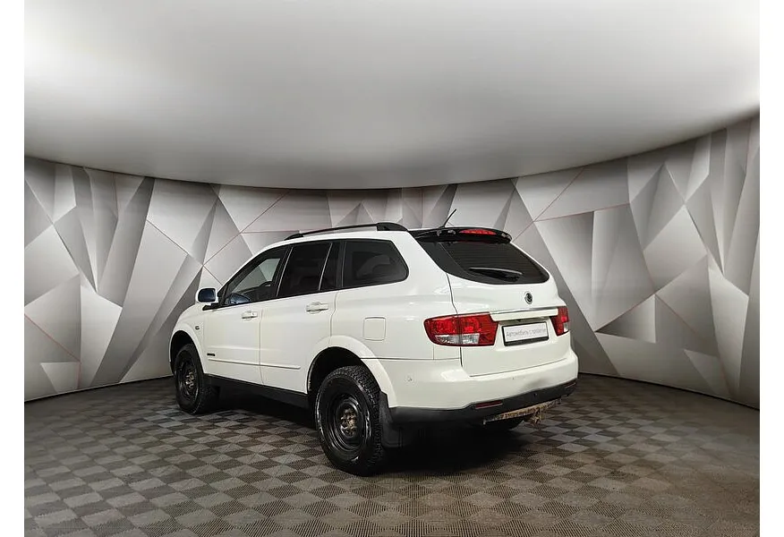 SsangYong Kyron 2.0 Xdi E-Tronic 4WD (141 л.с.) Белый в АВИЛОН. Слайд №4