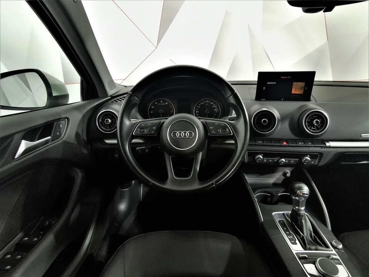 Audi A3 1.4 TFSI AT (150 л.с.) Белый в АВИЛОН. Слайд №19