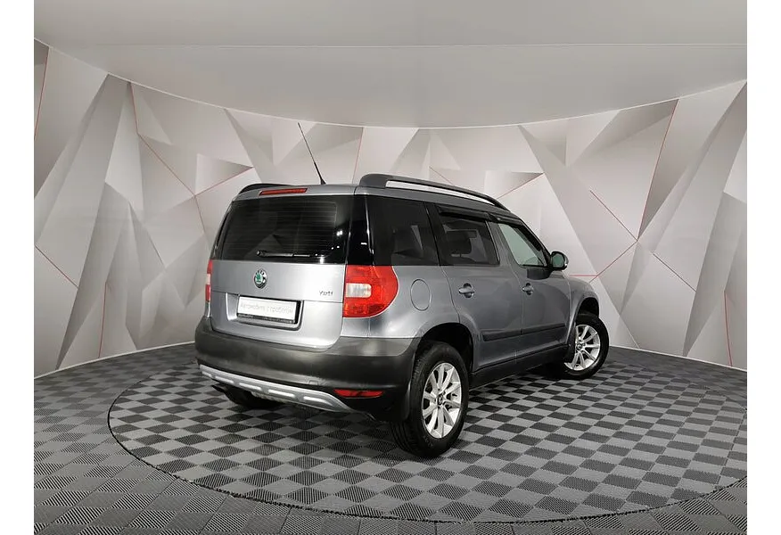 LIVE. Слайд №8