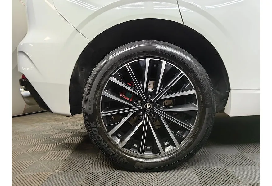 Changan UNI-K 2.0 AT 4WD (226 л.с.) Premium Белый в АВИЛОН. Слайд №9