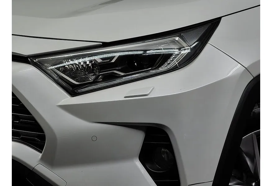 Toyota RAV4 2.5i AT AWD (199 л.с.) Комфорт Белый в АВИЛОН. Слайд №10