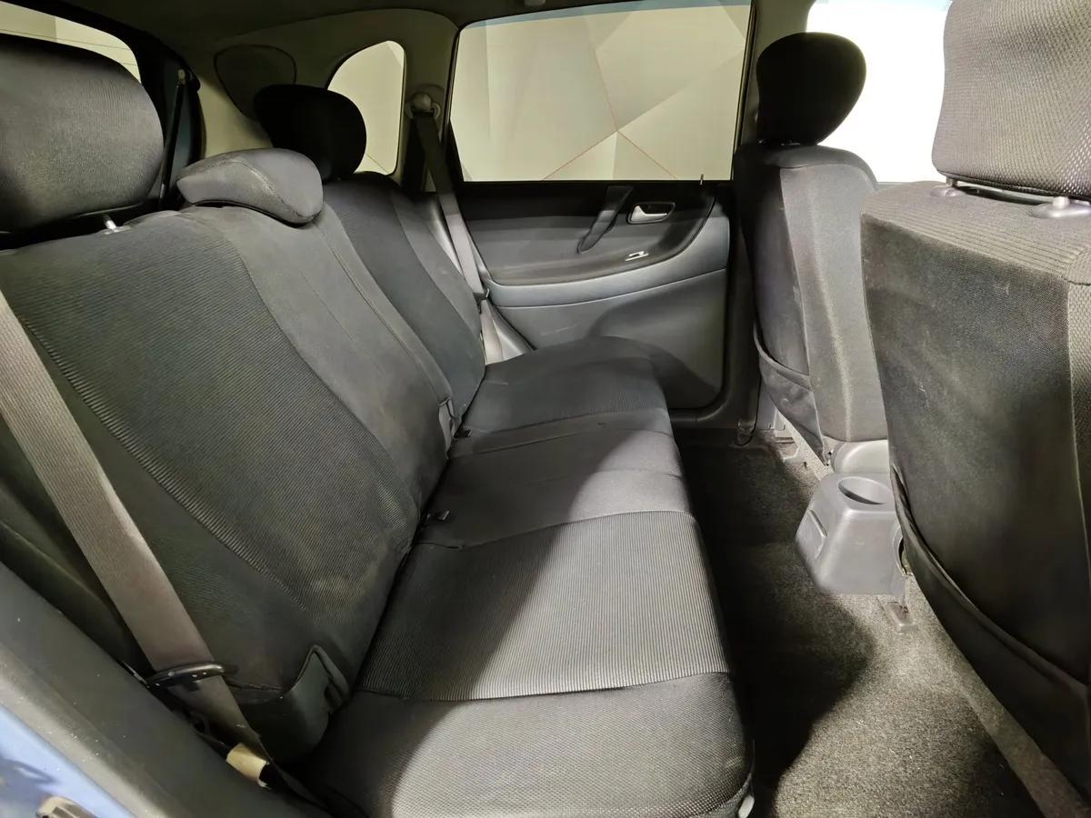 Suzuki Liana 1.6 MT 4WD (106 л.с.) Синий в АВИЛОН. Слайд №15