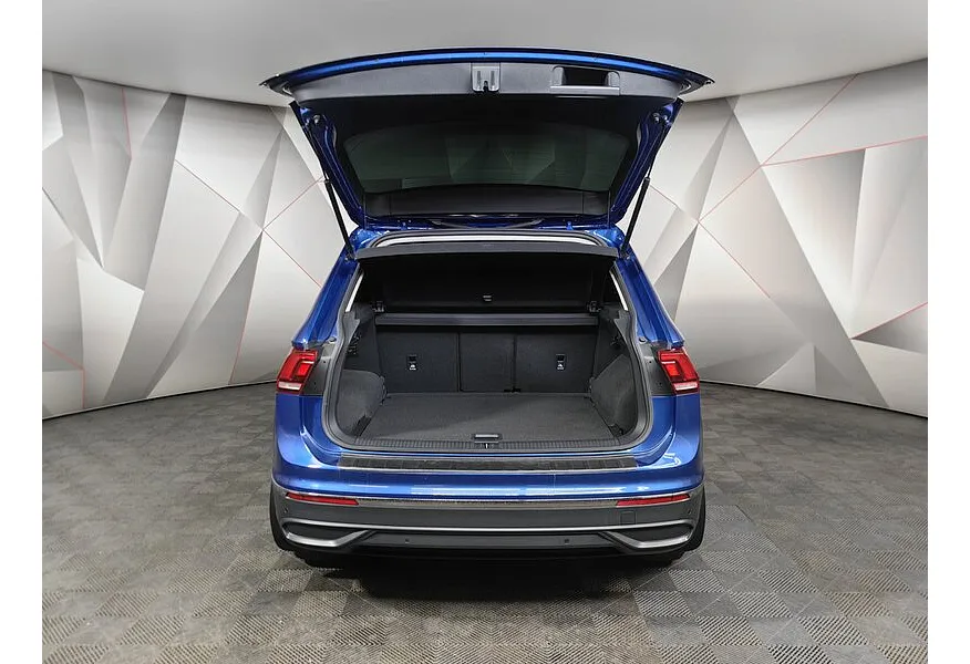 Volkswagen Tiguan 2.0 TSI 4Motion AT (180 л.с.) Status Синий в АВИЛОН. Слайд №11