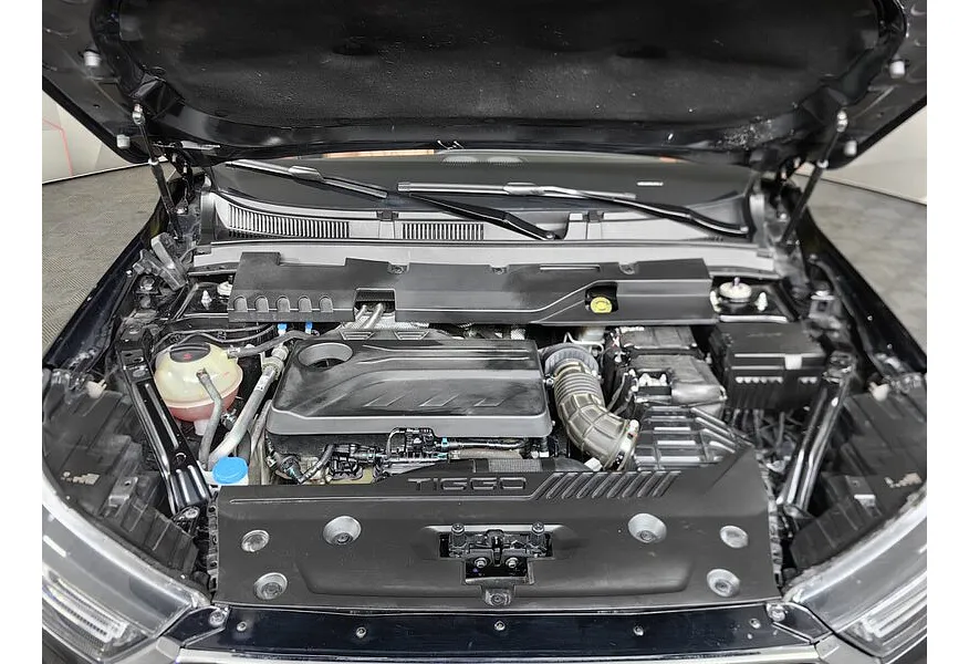 Chery Tiggo 8 Pro Max 2.0 AMT AWD (197 л.с.) Ultimate Черный в АВИЛОН. Слайд №11