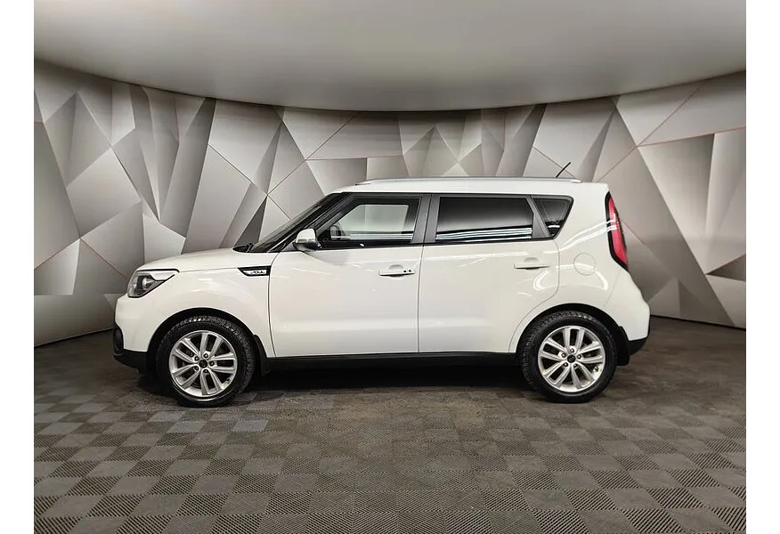 Kia Soul 1.6 AT (124 л.с.) Белый в АВИЛОН. Слайд №5