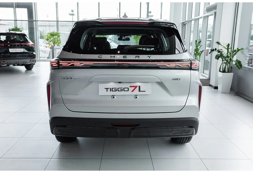 АВИЛОН - Chery Tiggo 7L 1.6T DCT 4WD (150 л.с.) Ultra Серебристый - slide 4
