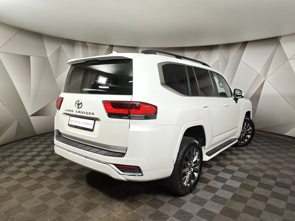 Toyota Land Cruiser 3.5 V6 AT 4WD (415 л.с.) Белый в АВИЛОН. Слайд №2