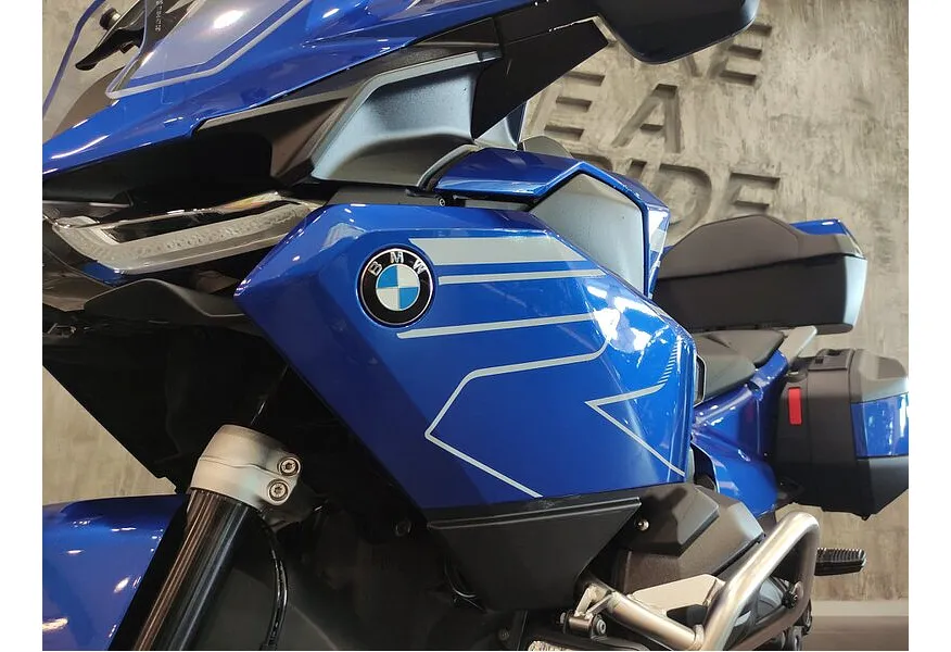 BMW Motorrad R 1300 RT 1300 см³ (145 л.с.) (145) 1300 Синий в АВИЛОН. Слайд №14