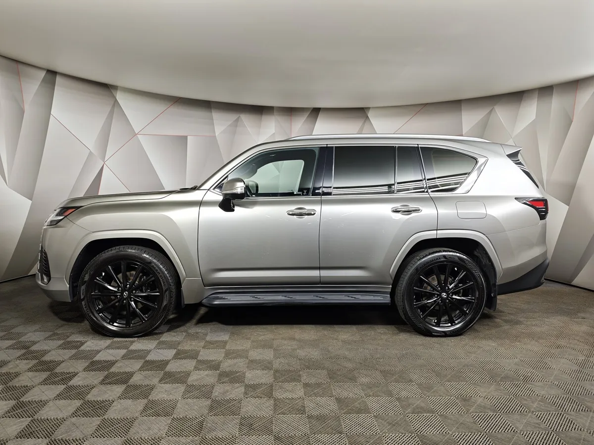 Lexus LX 500d 3.4 AT 4WD (299 л.с.) Active Серый в АВИЛОН. Слайд №5
