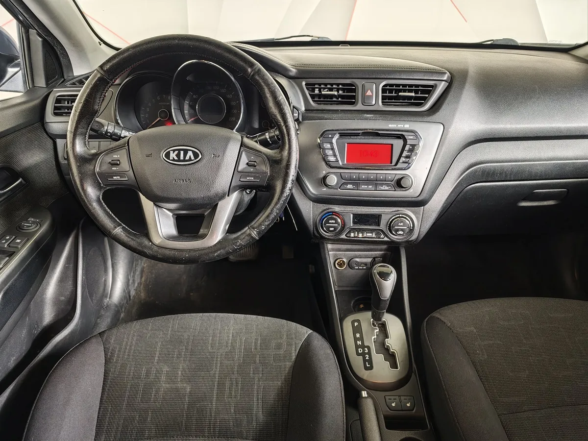 Kia Rio 1.6 AT (123 л.с.) Голубой в АВИЛОН. Слайд №20