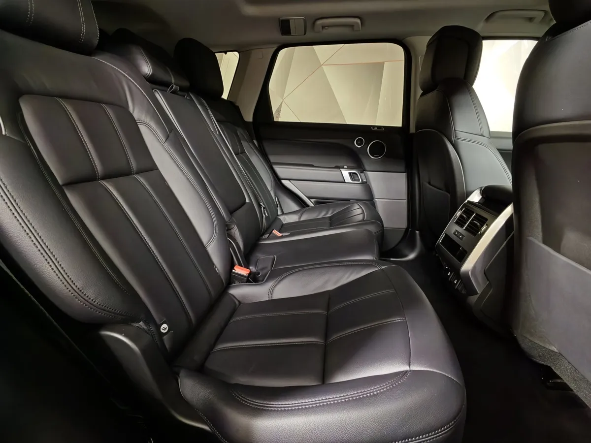 Land Rover Range Rover Sport 3.0D i6 AT AWD (350 л.с.) Autobiography Черный в АВИЛОН. Слайд №16