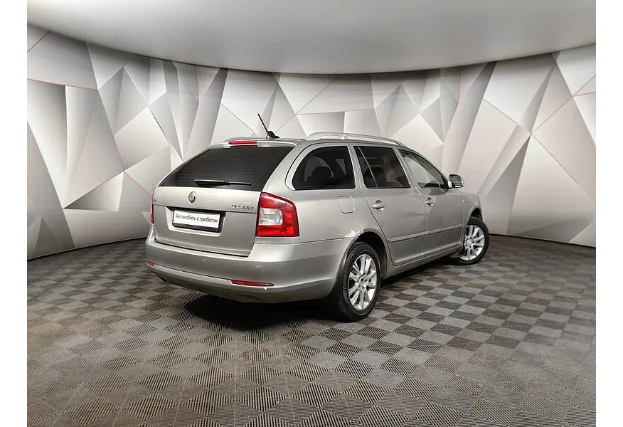 АВИЛОН - Skoda Octavia 2.0 TDI DSG (140 л.с.) Серый - slide 9808719