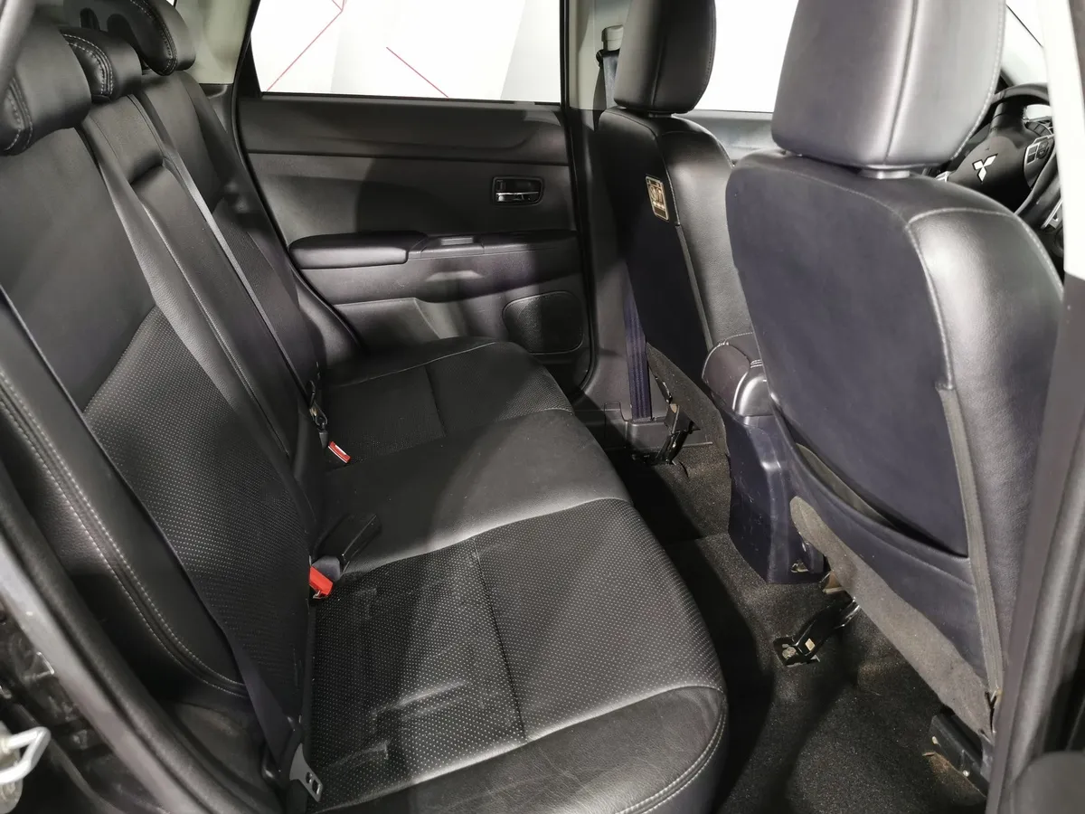 Mitsubishi ASX 2.0 CVT AWD (150 л.с.) Instyle S06 Черный в АВИЛОН. Слайд №15