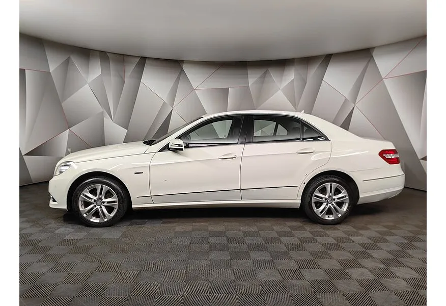 АВИЛОН - Mercedes-Benz E-Класс E 200 T CGI BlueEfficiency AT (184 л.с.) Белый - slide 2