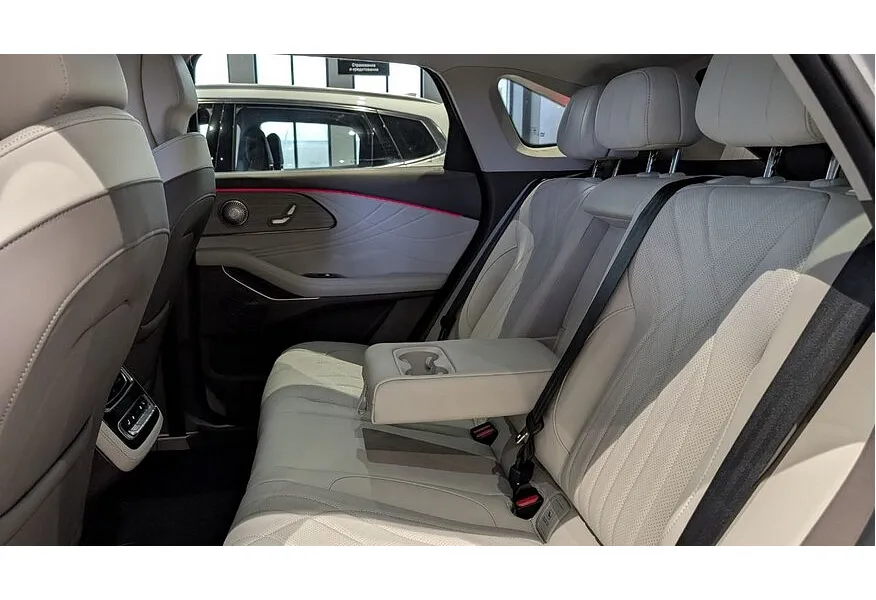 EXEED RX 2.0T 8AT 4WD (249 л.с.) Flagship Серый в АВИЛОН. Слайд №14