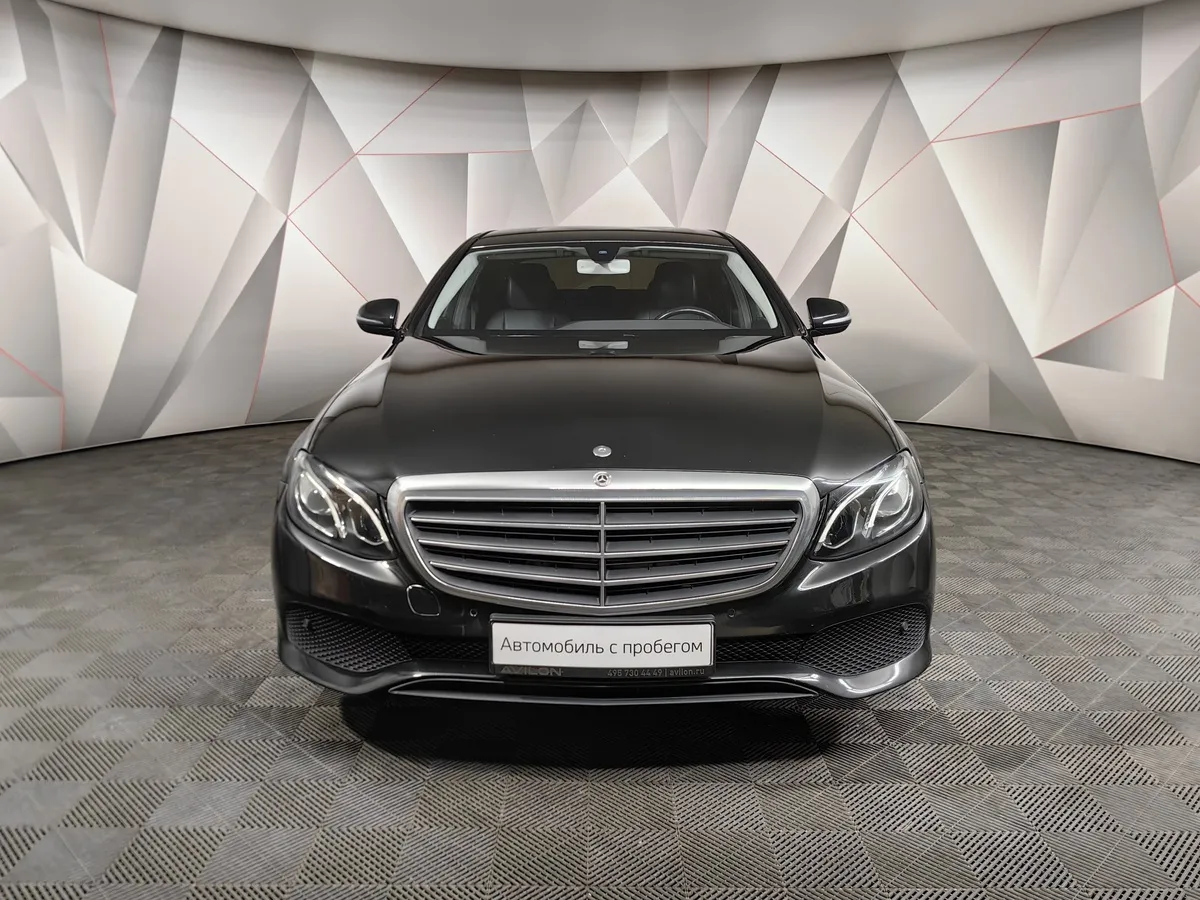Mercedes-Benz E-Класс E 200 d 9G-TRONIC (150 л.с.) Premium Черный в АВИЛОН. Слайд №7