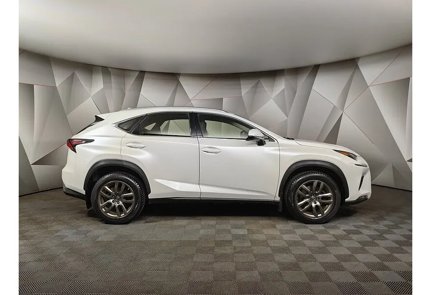 Lexus NX 200 CVT AWD (150 л.с.) Comfort Белый в АВИЛОН. Слайд №6