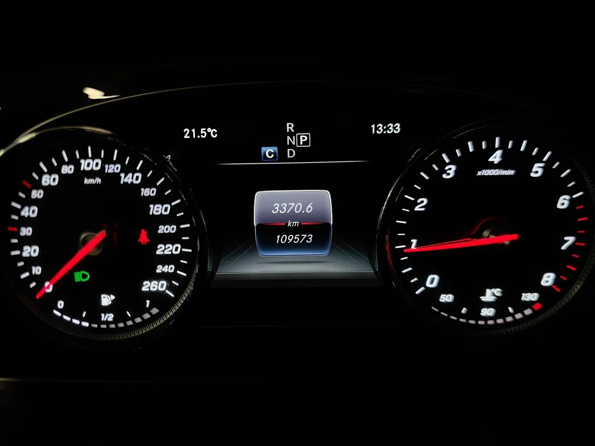 Mercedes-Benz E-Класс E 200 9G-TRONIC (197 л.с.) Синий в АВИЛОН. Слайд №17