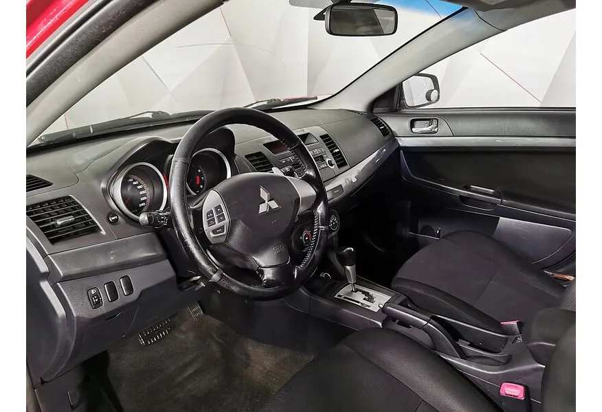 Mitsubishi Lancer 1.8 CVT (143 л.с.) Красный в АВИЛОН. Слайд №19