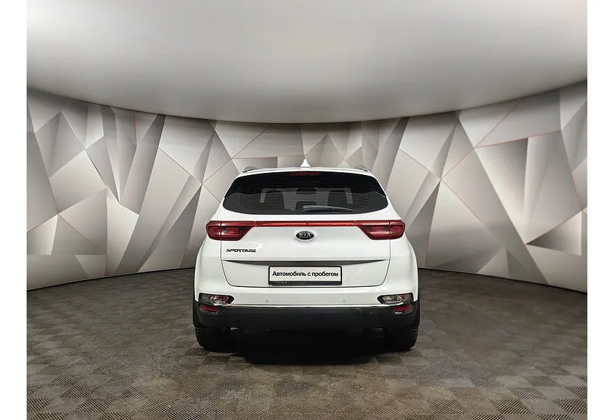 Kia Sportage 2.0 AT (150 л.с.) Luxe Белый в АВИЛОН. Слайд №8