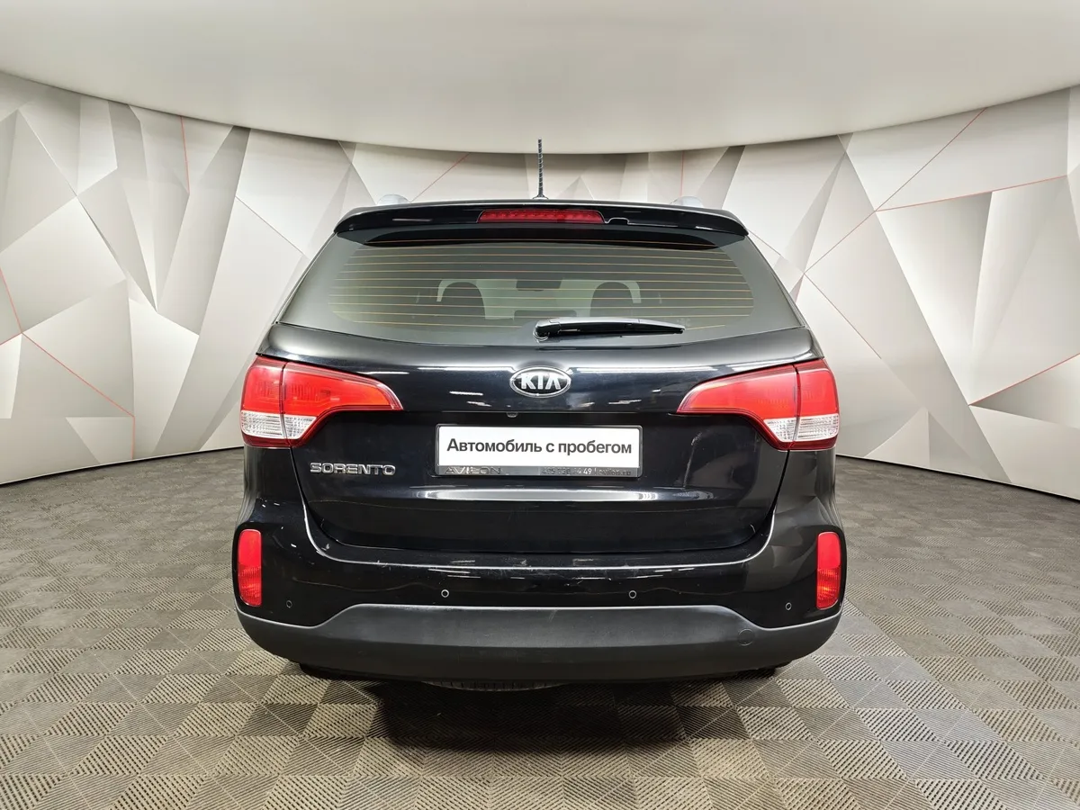 Kia Sorento 2.4 AT 4WD (175 л.с.) Черный в АВИЛОН. Слайд №8