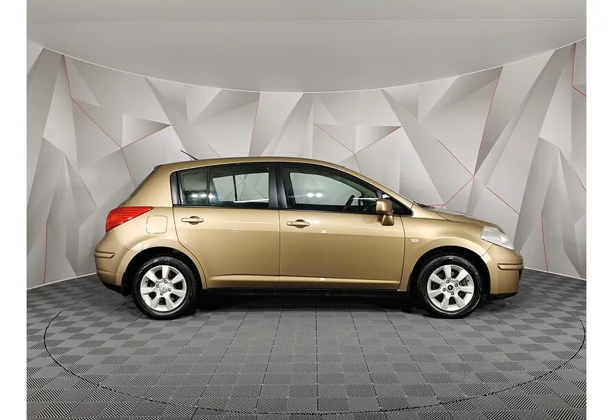 АВИЛОН - Nissan Tiida 1.6 AT (110 л.с.) Коричневый - slide 3