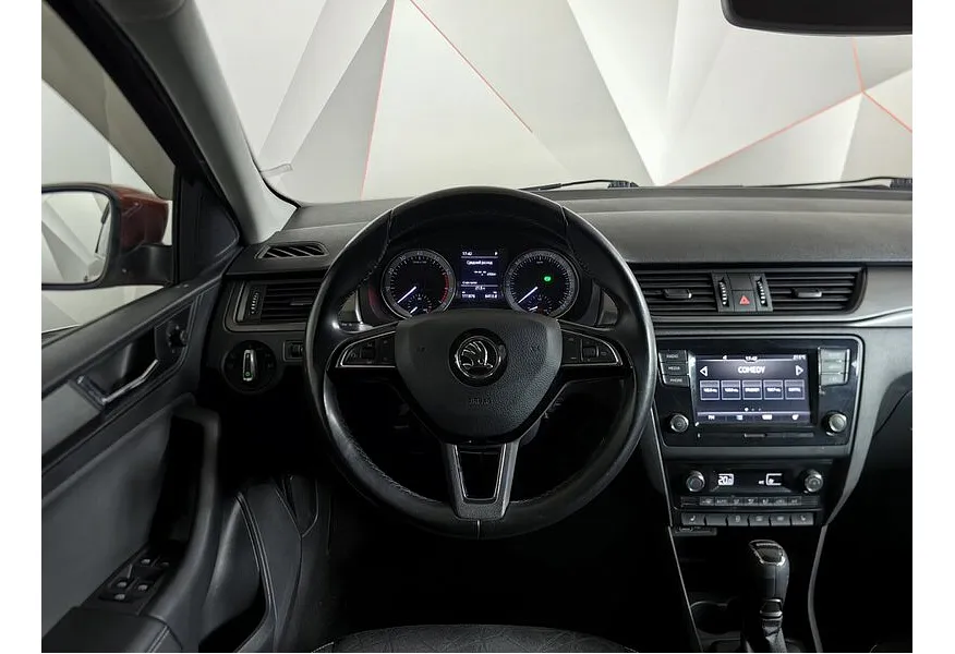 Skoda Rapid 1.6 AT (110 л.с.) Active Оранжевый в АВИЛОН. Слайд №20