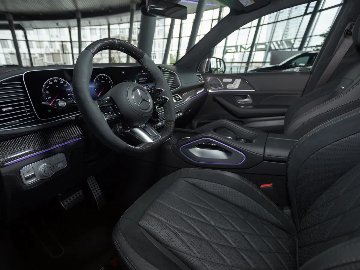 Mercedes-Benz GLS 63 4MATIC PLUS 9G-TRONIC (612 л.с.) Черный в АВИЛОН. Слайд №7