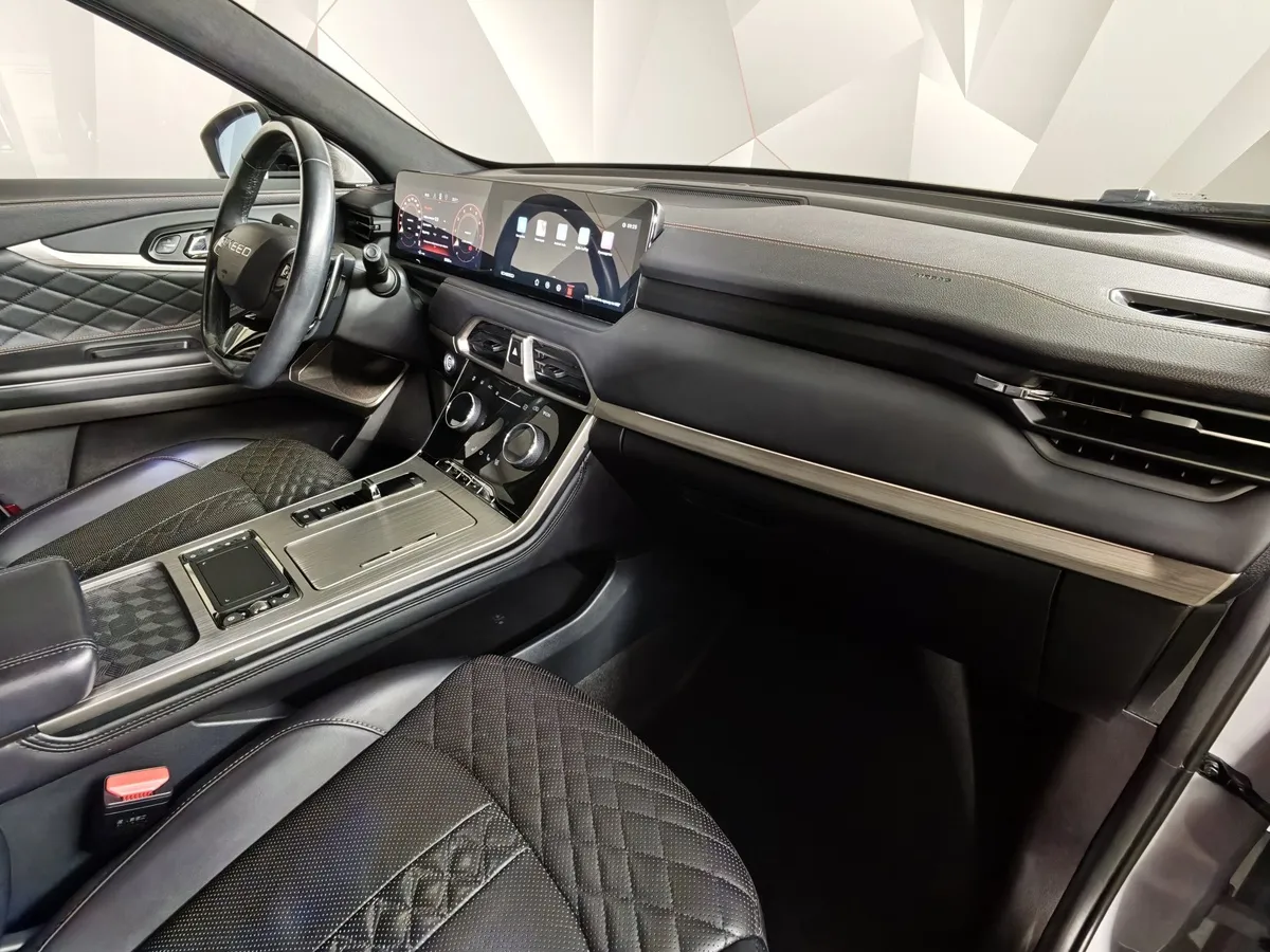 EXEED TXL 1.6 TGDI DCT7 AWD (186 л.с.) Серый в АВИЛОН. Слайд №13