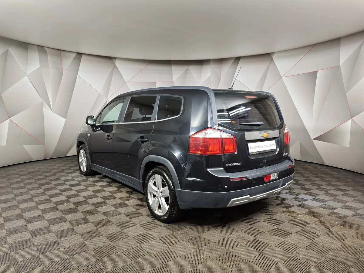 Chevrolet Orlando 1.8 AT (141 л.с.) Черный в АВИЛОН. Слайд №4