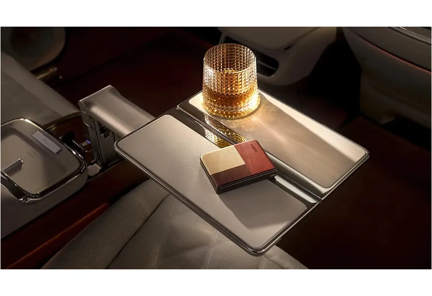 Maextro S800 1.5h AT (864 л.с.) Exclusive Черный в АВИЛОН. Слайд №16