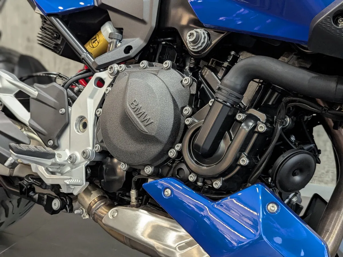 BMW Motorrad F 900 XR F 900 XR 895 см³ 895 Белый в АВИЛОН. Слайд №5