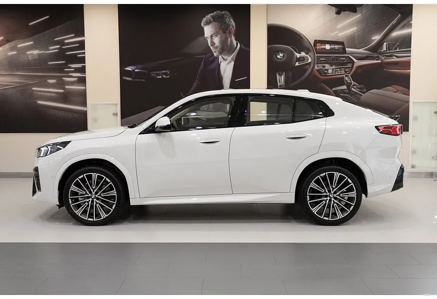 BMW X2 20i xDrive AT (192 л.с.) Серый в АВИЛОН. Слайд №3