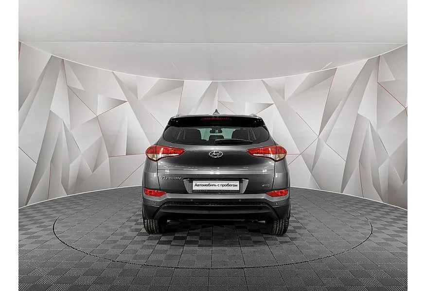 Hyundai Tucson 2.0 (150 л.с.) MPi-6MT-4WD Family Серый в АВИЛОН. Слайд №8