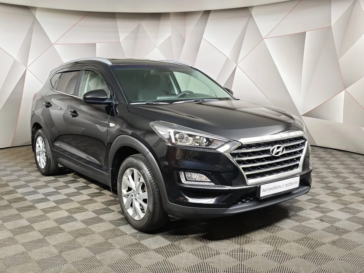 Hyundai Tucson 2.0 (150 л.с.) MPI-6AT-2WD Family Черный в АВИЛОН. Слайд №3