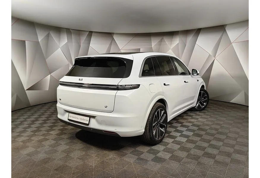 Li Auto L7 1.5 AT 4WD (449 л.с.) Max Белый в АВИЛОН. Слайд №2