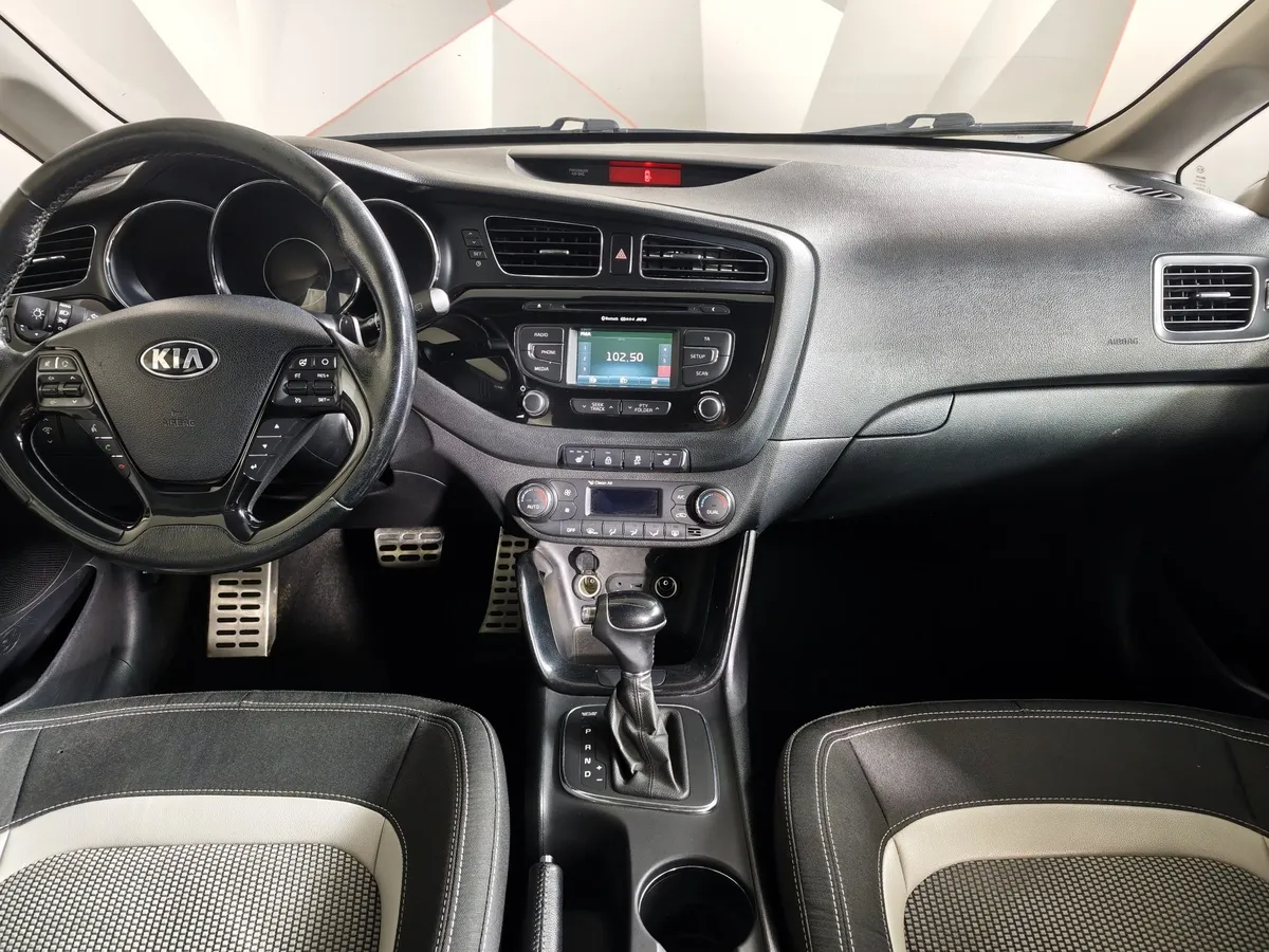 Kia Ceed 1.6 AT (129 л.с.) Синий в АВИЛОН. Слайд №15