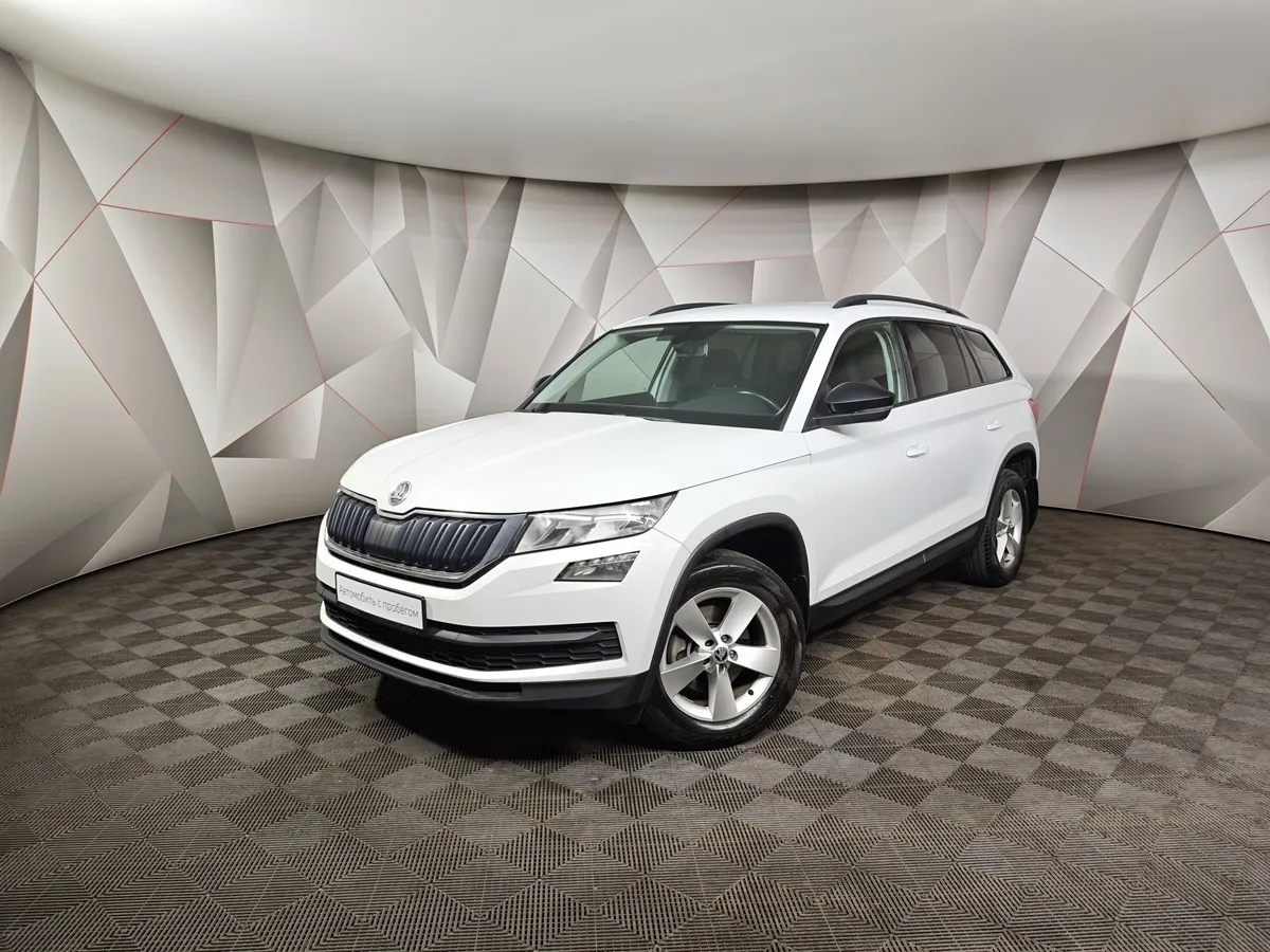 АВИЛОН - Skoda Kodiaq 1.4 TSI DSG 4X4 (150 л.с.) Белый - slide 10076401