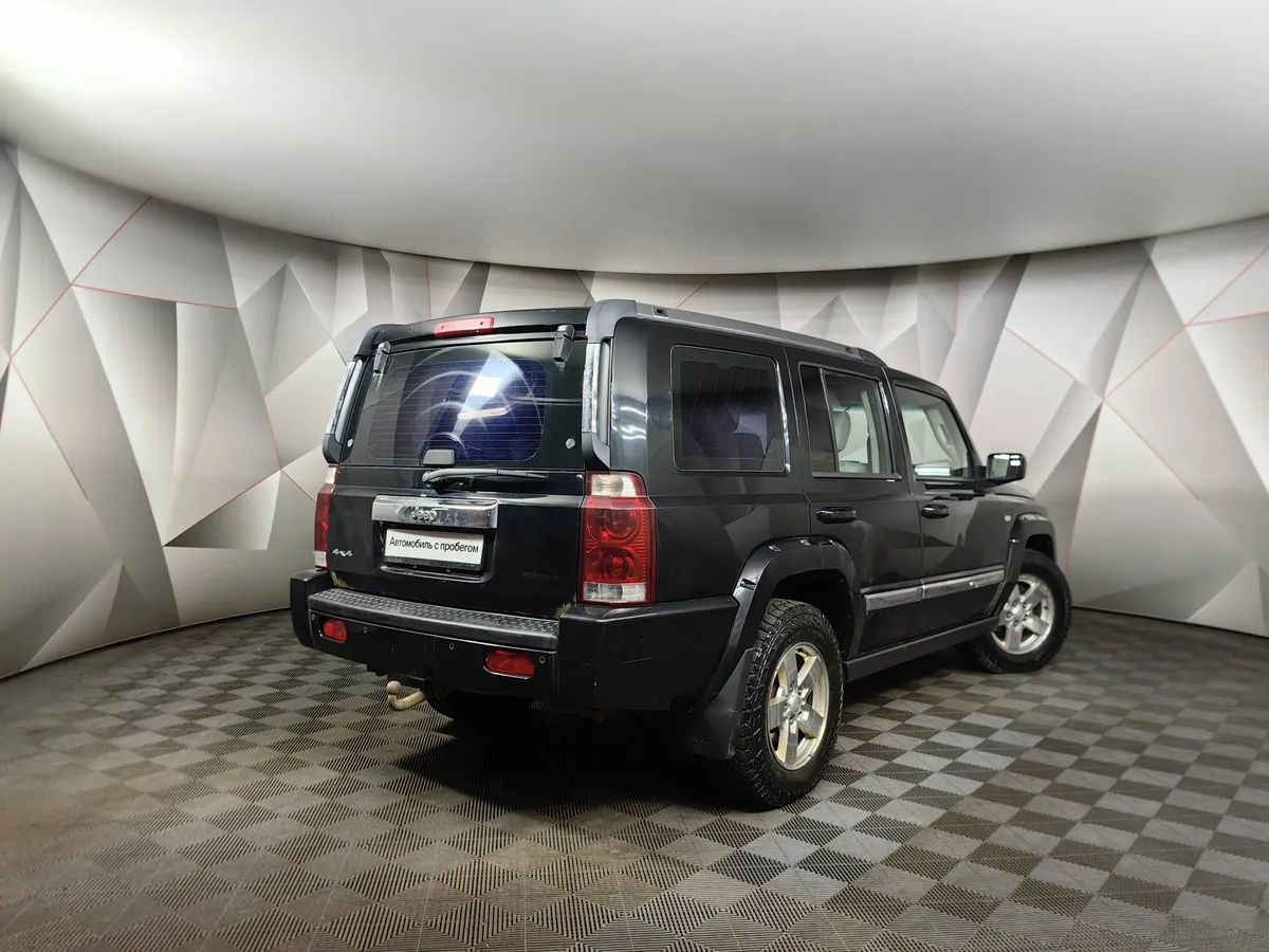 Jeep Commander 3.0 CRD AT AWD (218 л.с.) Черный в АВИЛОН. Слайд №2