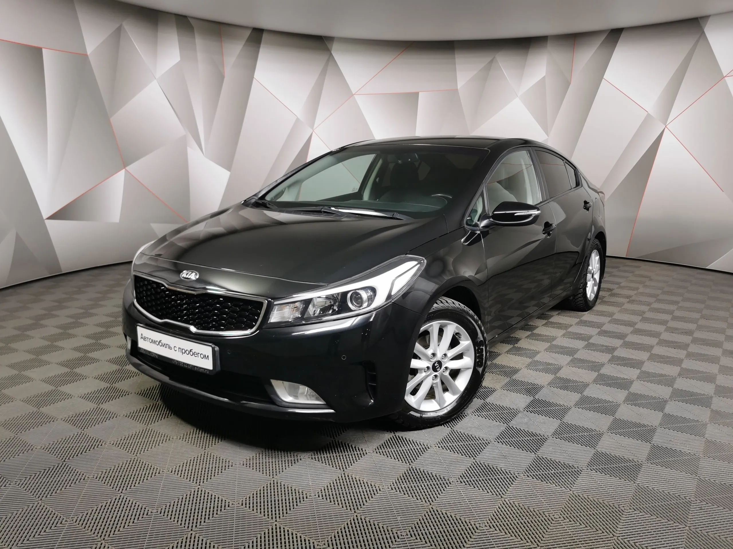 Kia Cerato 2.0 AT (150 л.с.) Черный в Москве № ТИ-UY40613. Купить Kia Cerato  III Автомат Бензиновый с пробегом 86280 км. Цена 1435350