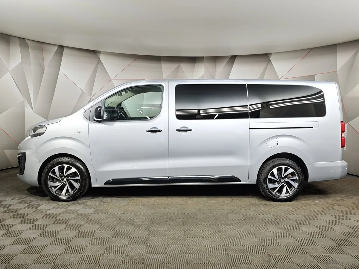 Peugeot Traveller Business 2.0 Hdi AT (150 л.с.) VIP Серый в АВИЛОН. Слайд №5