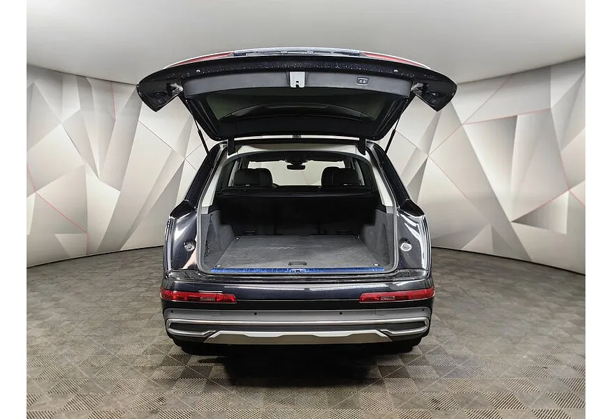 Audi Q7 3.0 TDI Tiptronic quattro (249 л.с.) Черный в АВИЛОН. Слайд №12