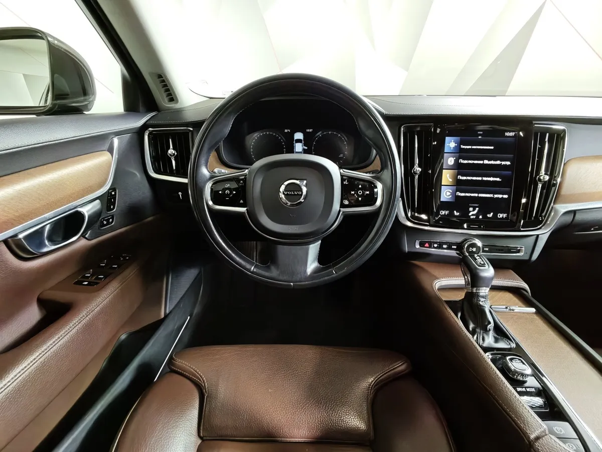 Volvo S90 2.0 T4 Drive-E AT (190 л.с.) Inscription Коричневый в АВИЛОН. Слайд №20
