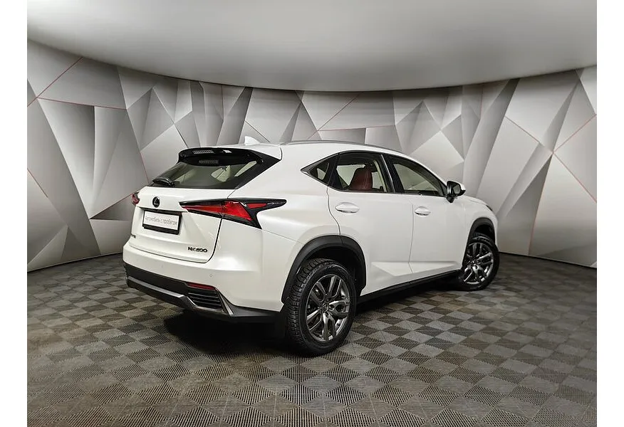 Lexus NX 200 CVT AWD (150 л.с.) Comfort Белый в АВИЛОН. Слайд №2