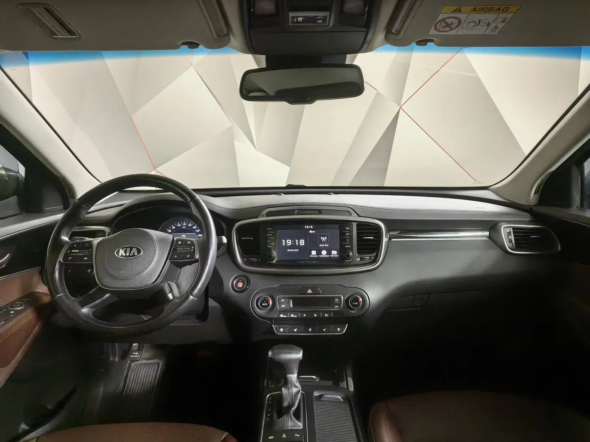 Kia Sorento 2.2 D AT AWD (5 мест) (200 л.с.) Prestige Коричневый в АВИЛОН. Слайд №13