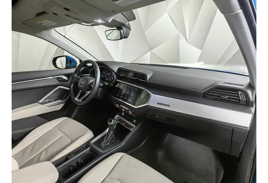 Audi Q3 2.0 45 TFSI S-tronic quattro (220 л.с.) Fashion Dynamic Edition Синий в АВИЛОН. Слайд №13